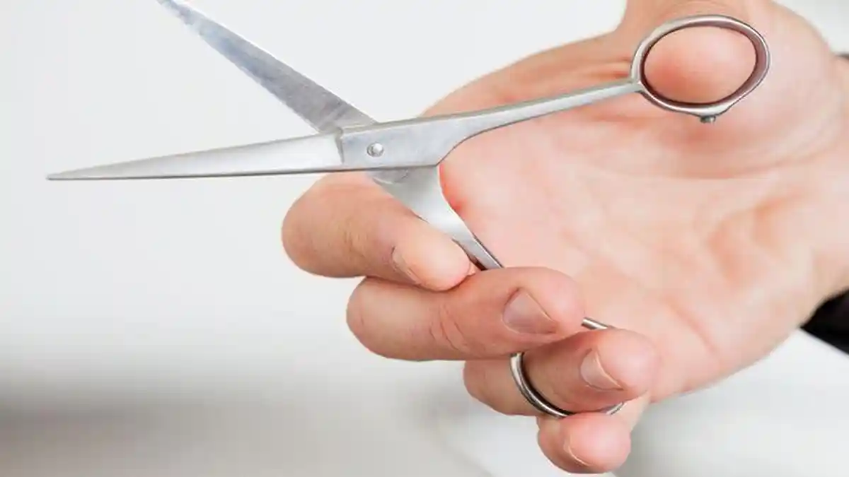 Kasus Guru Gunting Baju Siswa di SMP Duhiadaa Gorontalo Berakhir Damai, Sekolah Ganti Rugi