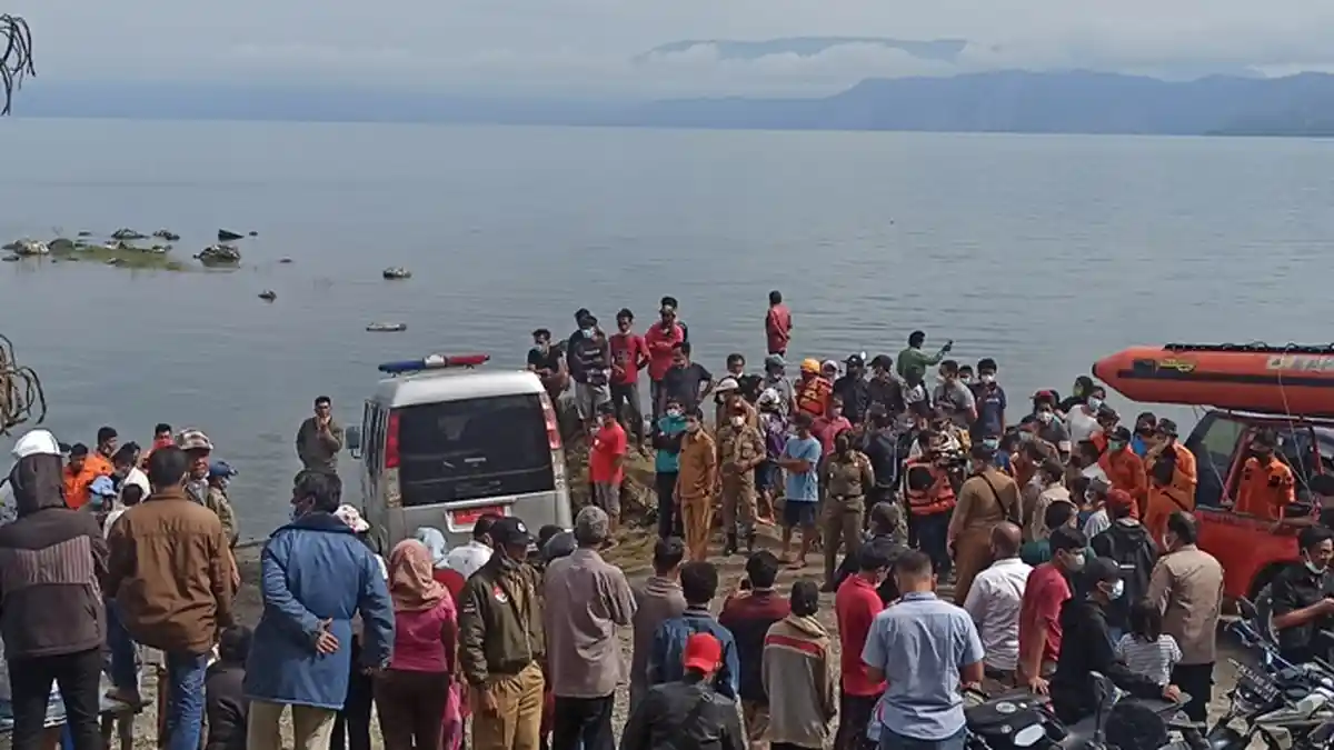 Wisatawan yang Hilang Tenggelam di Danau Toba Akhirnya Ditemukan dalam Kondisi Meninggal Dunia