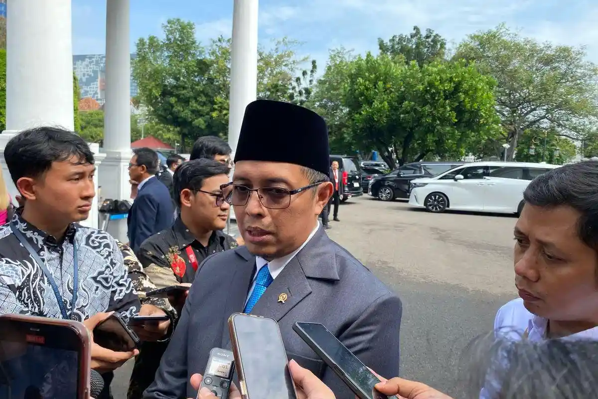 Mensesneg Sebut Prabowo Belum Tentu Setujui Pengunduran Hasan Nasbi, juga Belum Tunjuk Pengganti