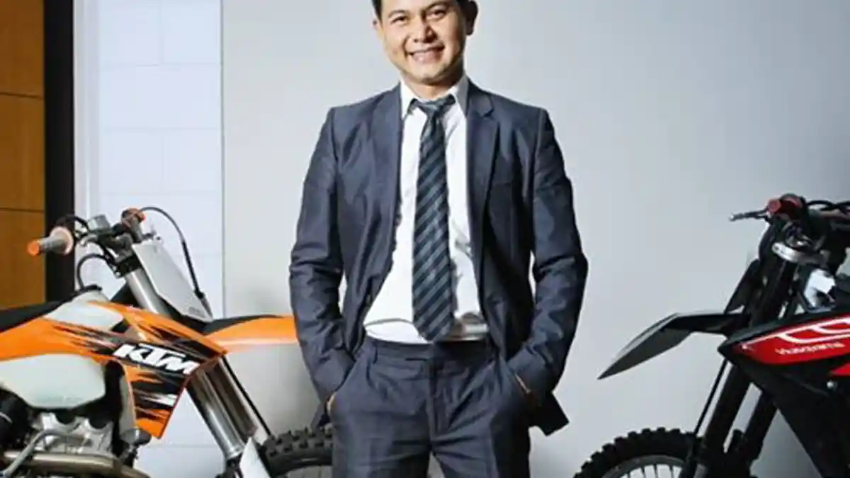 Opini Andi Januar Jaury: Persembahan Devisa Wisman untuk Rupiah