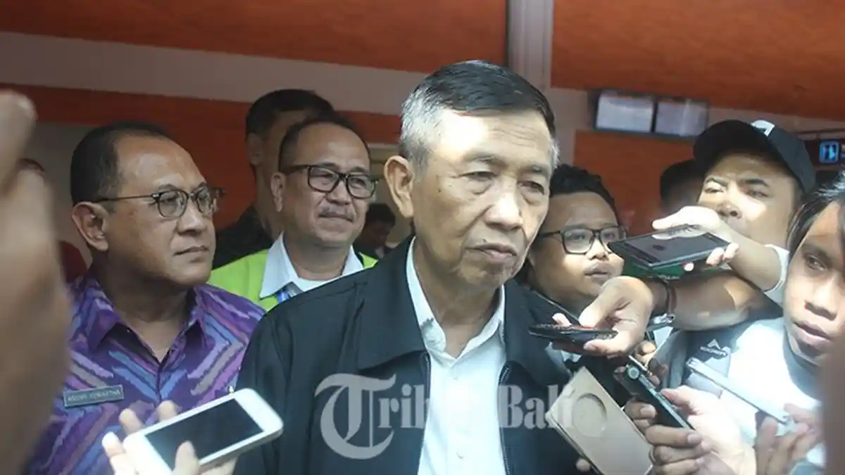 Gubernur Bali Siapkan 50 Bus Gratis Selama Bandara Ngurah Rai Ditutup