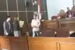 Sidang Cerai Flo dan Piyu Ditunda