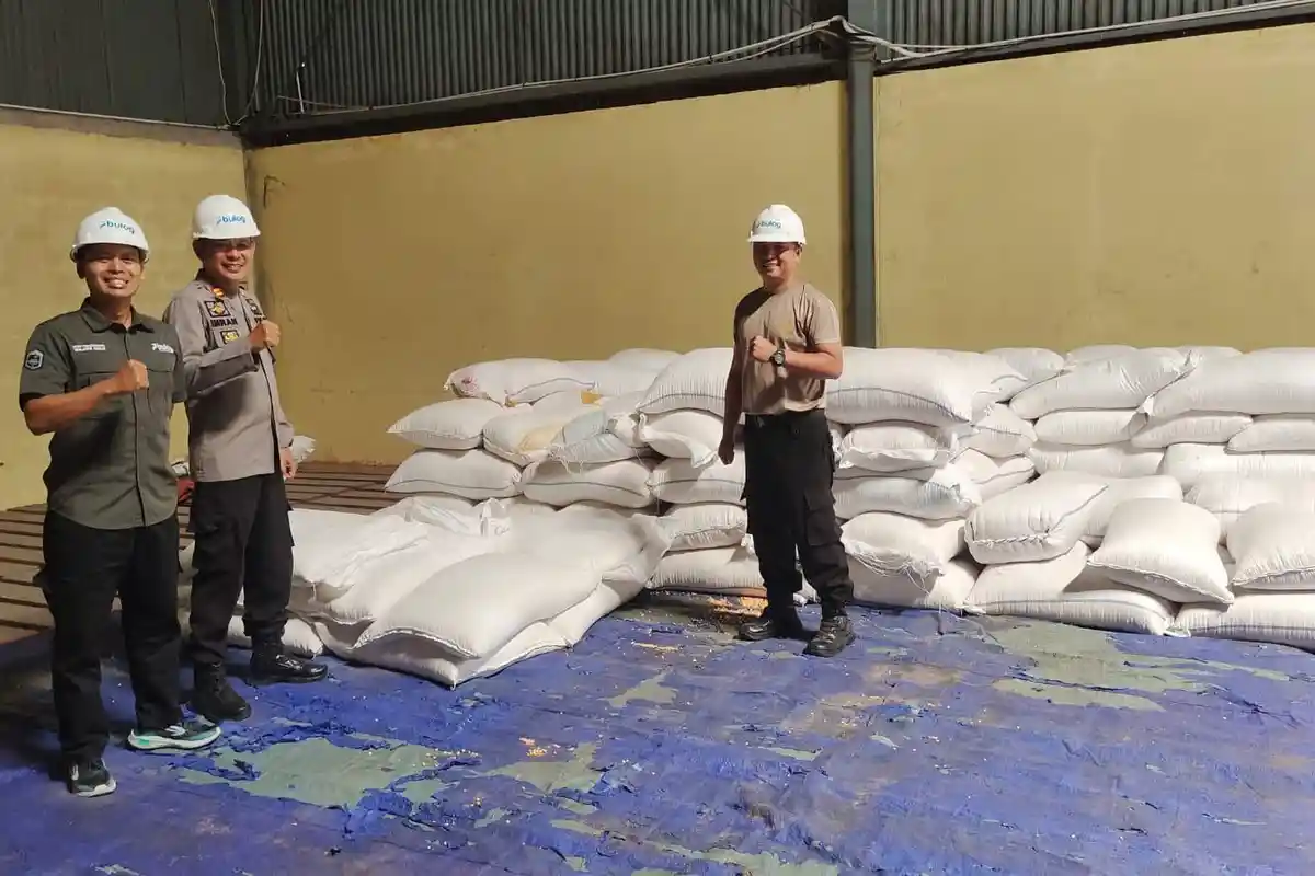 Polsek Mempawah Timur Dukung Ketahanan Pangan, Salurkan 0,5 Ton Jagung ke Gudang Bulog