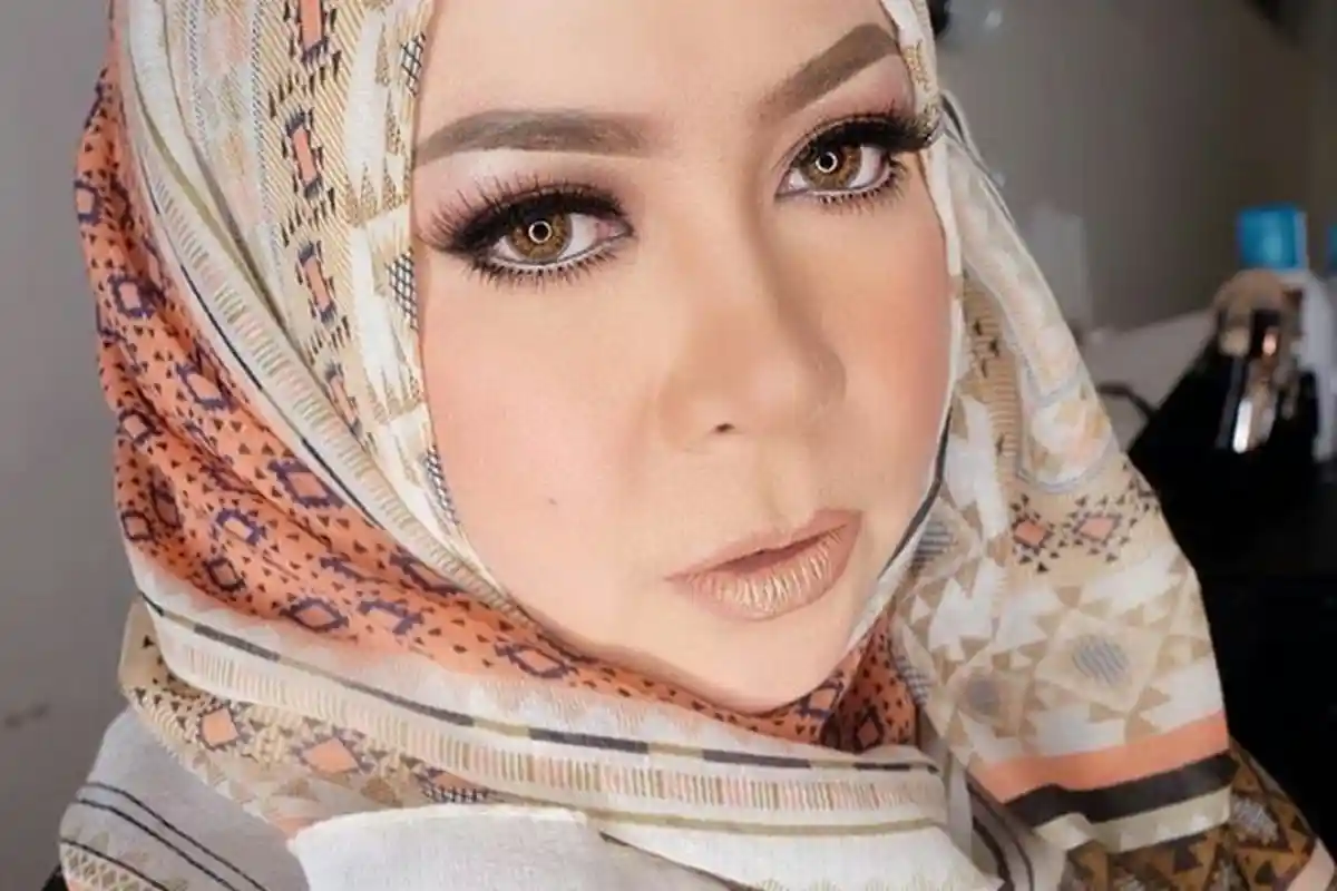 Kesal dengan Komentar Sejumlah Netizen, Melly Goeslaw Langsung Bikin Video Berisi Sindiran