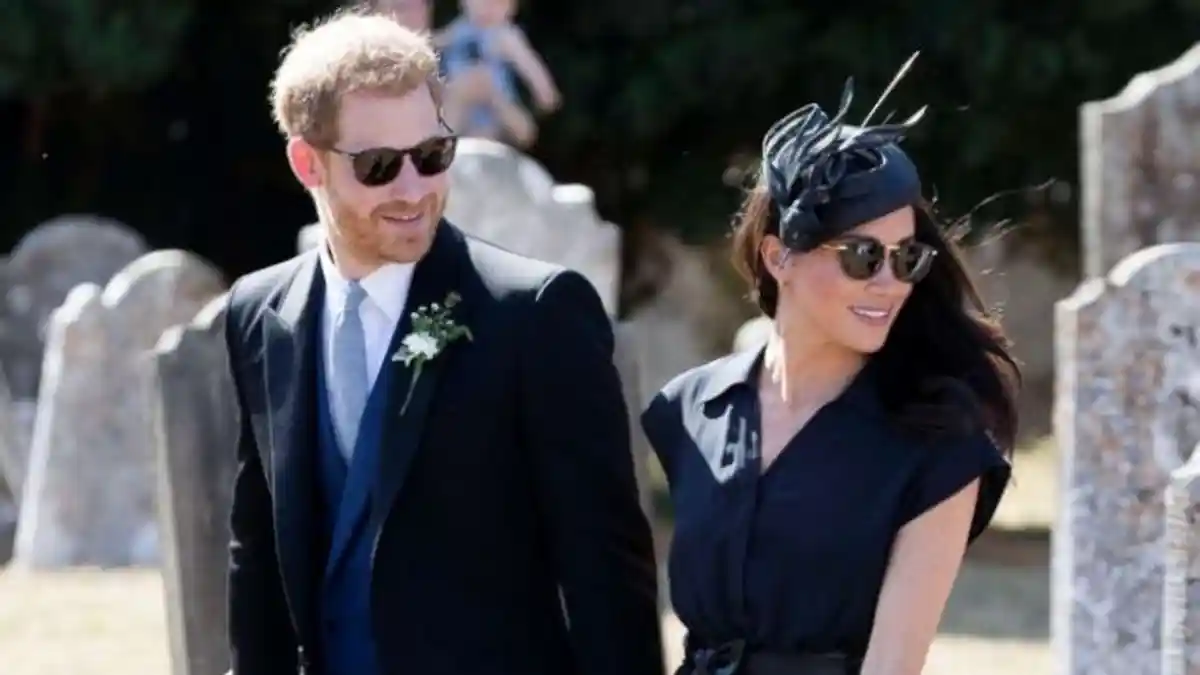 Akhirnya Pangeran Harry Ungkap Alasan Sebenarnya Dirinya & Meghan Markle Keluar Kerajaan Inggris