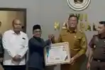 PWI PALI Rayakan HPN ke-80 dengan Sederhana, Beri Penghargaan Tokoh dan Perusahaan