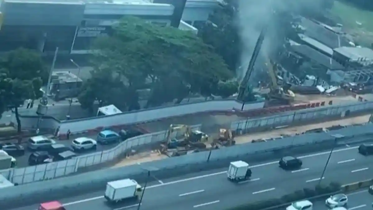Pipa Gas Bocor di Cawang, Lalin di Jalan MRT Haryono Ditutup Sementara dan Dialihkan