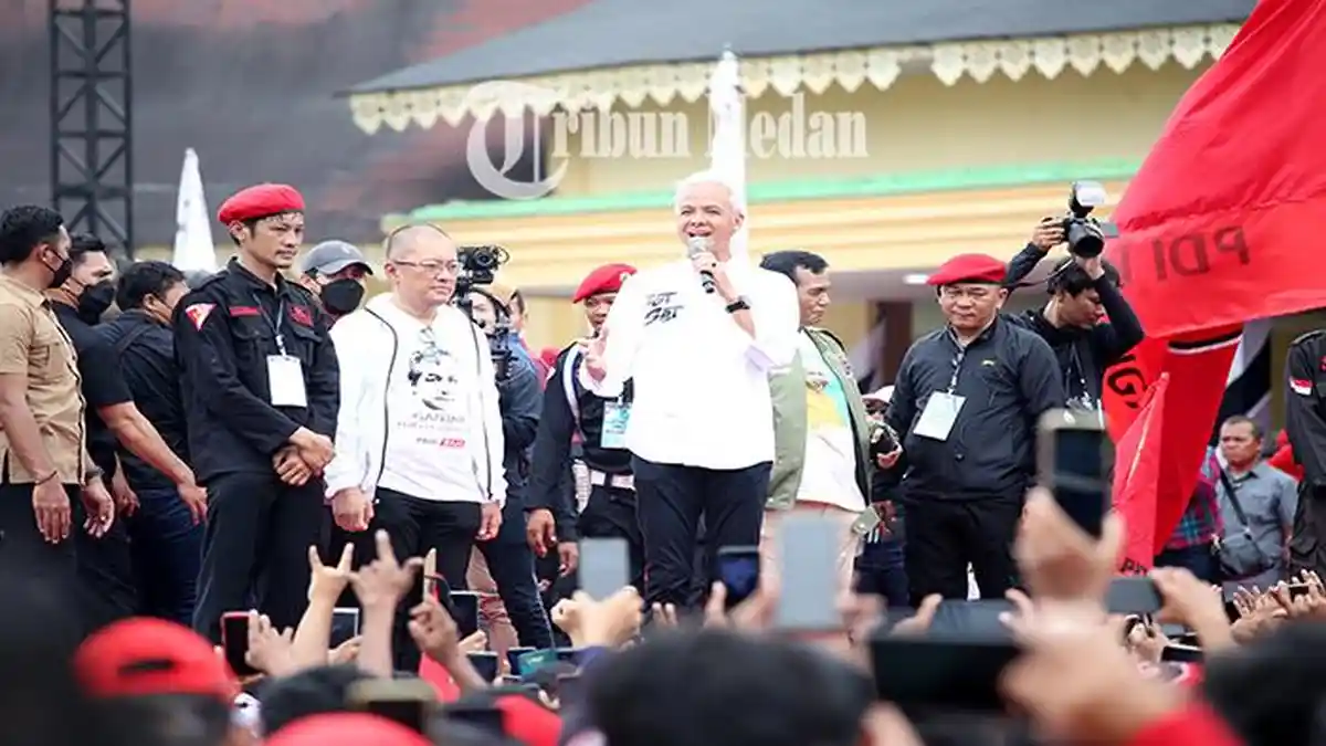 Kelakar Capres Ganjar Tanggapi Mundurnya Mahfud MD dari Menko Polhukam: ini Contoh untuk yang Lain