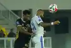 Arema FC Dihantui Penyelesaian Akhir yang Buruk, Banyak Peluang Tapi Gagal Mencetak Gol