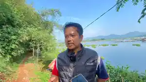 Pelaku-Budidaya-Ikan-Keranjang-Jaring-Apung-KJA-di-Cipeundeuy-KBB-123221.jpg