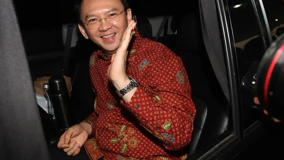 Ogah Turun Langsung, Ahok Saksikan Eksekusi Kalijodo di Televisi