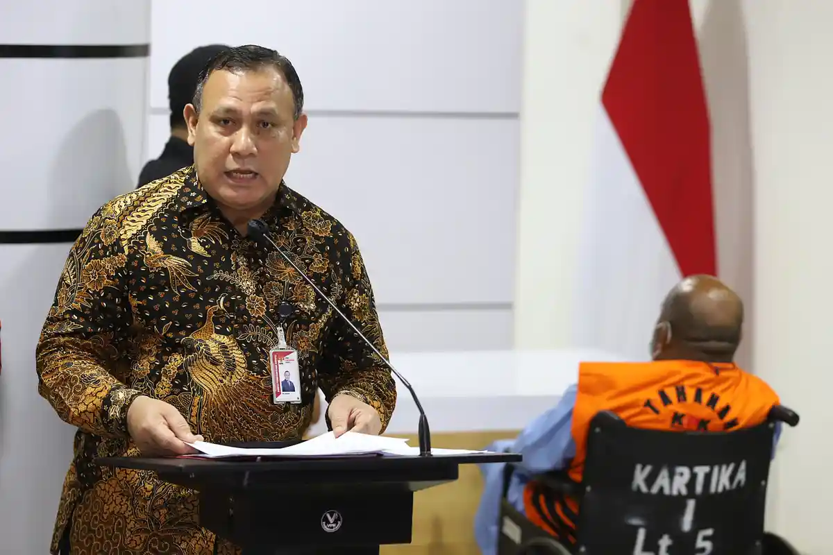 Kemendagri Respons Penahanan Gubernur Papua Lukas Enembe