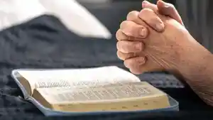 Sambut-Natal-2024-dengan-5-Doa-Natal-Penenang-Hati-untuk-Menyambut-Kelahiran-Yesus-Kristus.jpg