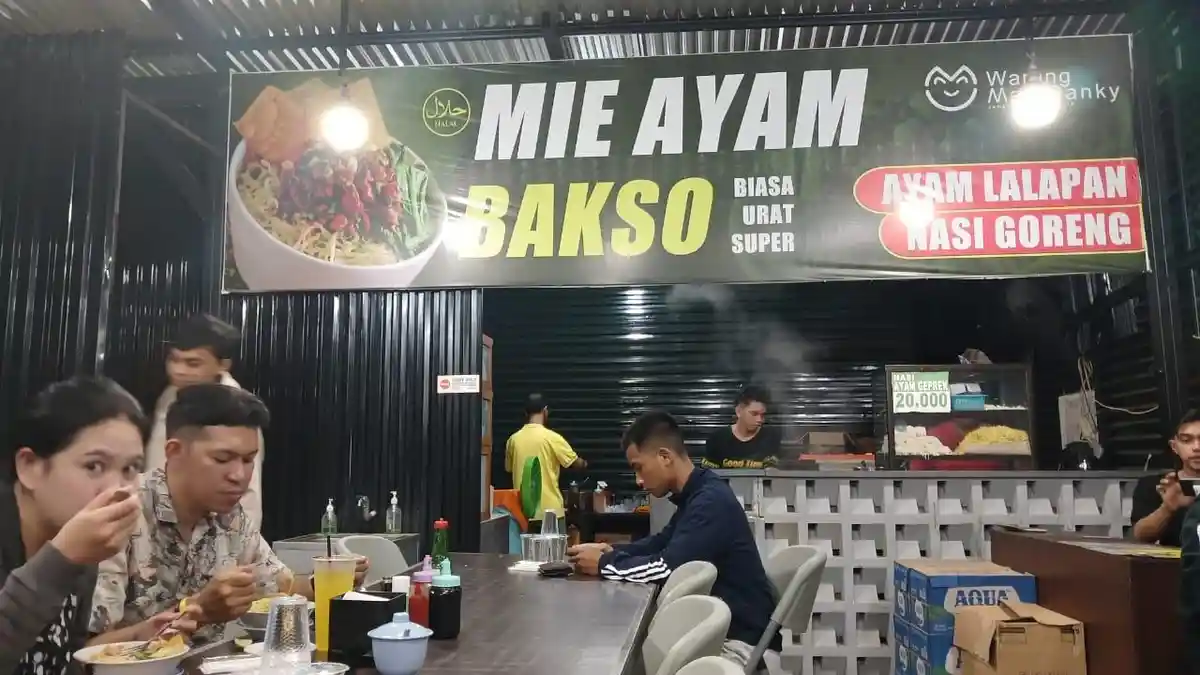 Menikmati Mie Ayam Khas Wonogiri di Warung Makan Mas Danky