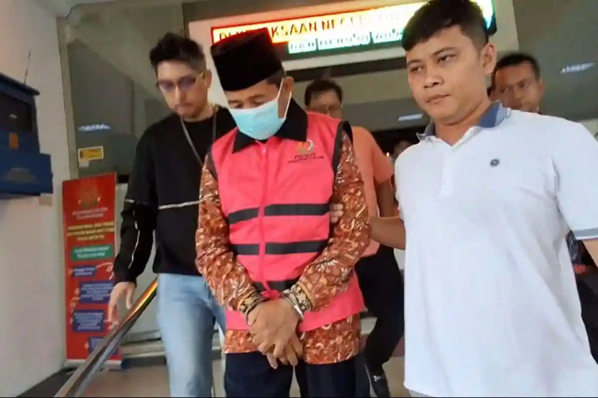 Bekas Wakil Ketua DPRD Jayapura Diciduk di Tulungagung Jawa Timur, 7 Tahun Buron Kasus Korupsi