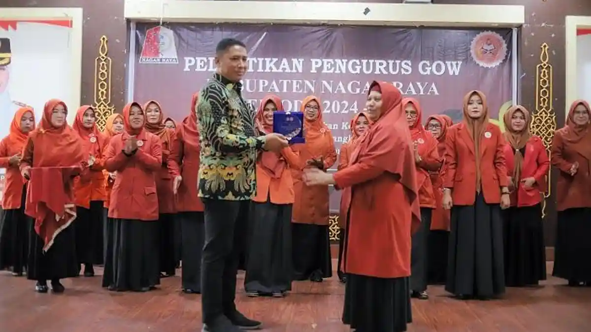 Mulaidiah Pimpin GOW Nagan Raya, Ini Pesan Pj Bupati Fitriany Farhas Saat Pelantikan