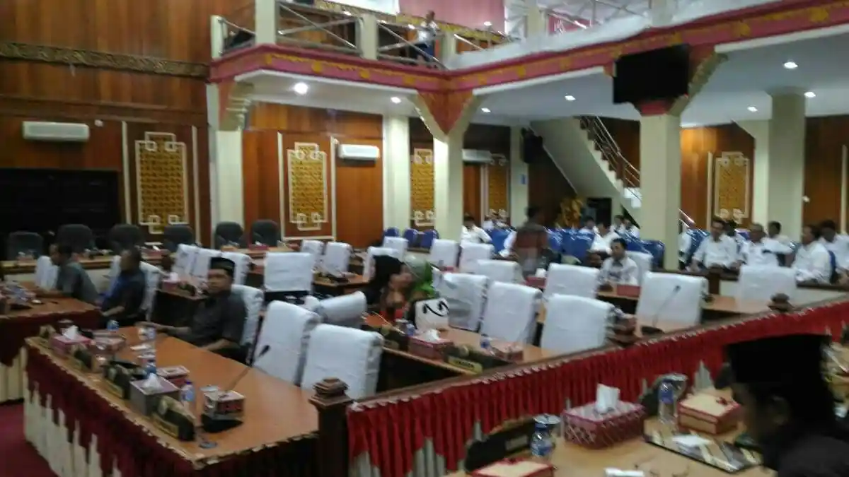 Yustiar Tak Kunjung Dilantik, Ini Penjelasan Sekretaris DPRD Kerinci