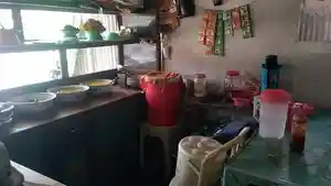 Rumah-makan-milik-ibu-Sri.jpg