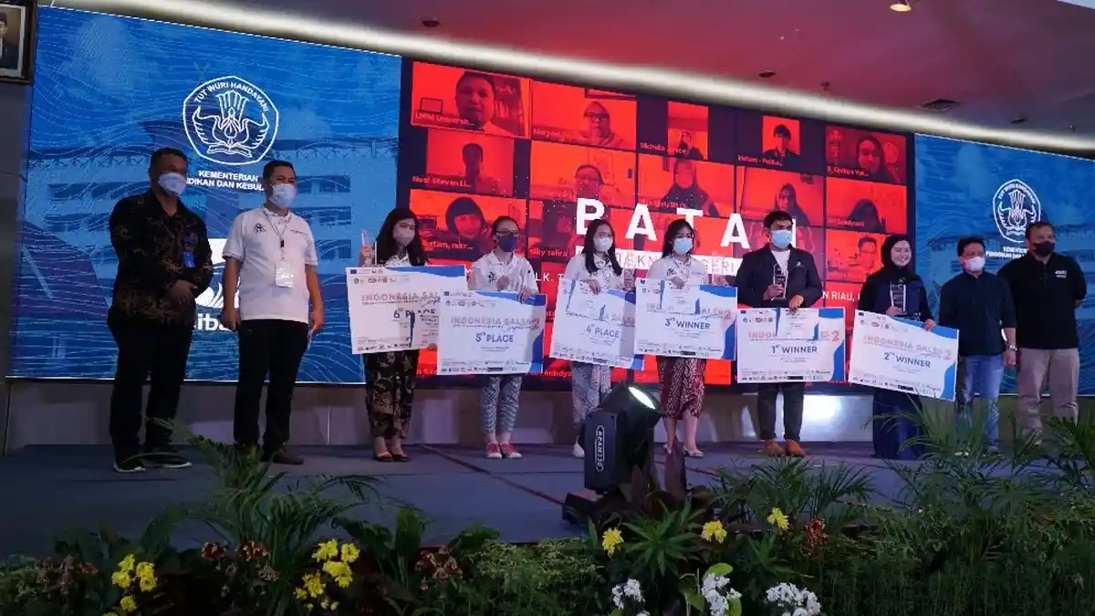 Polibatam Kembali Raih Mahkota Indonesia Sales Competition ke-2
