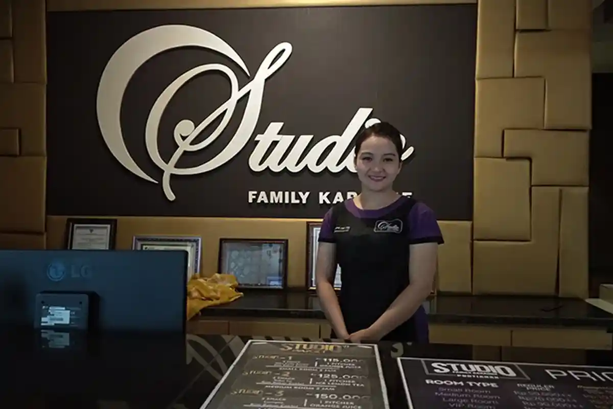 Dengan Rp 19 Ribu Sudah Bisa Free Karaoke di Studio Family Karaoke