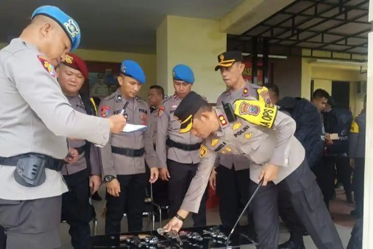 Propam Polres Bolmong Sita Sementara Senjata Api Anggota yang Akan Amankan TPS, Ini Alasannya