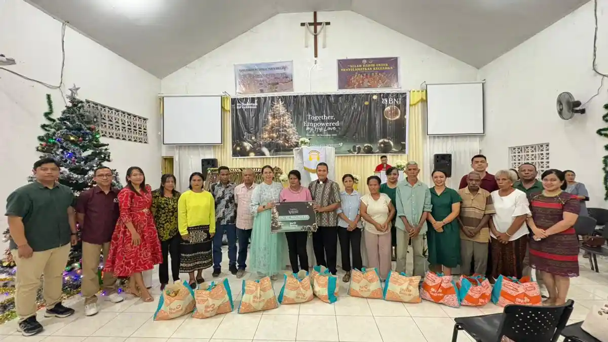 BNI Berbagi Saat Natal Bersama Karyawan, Ada 650 Paket Sembako Bagi Warga