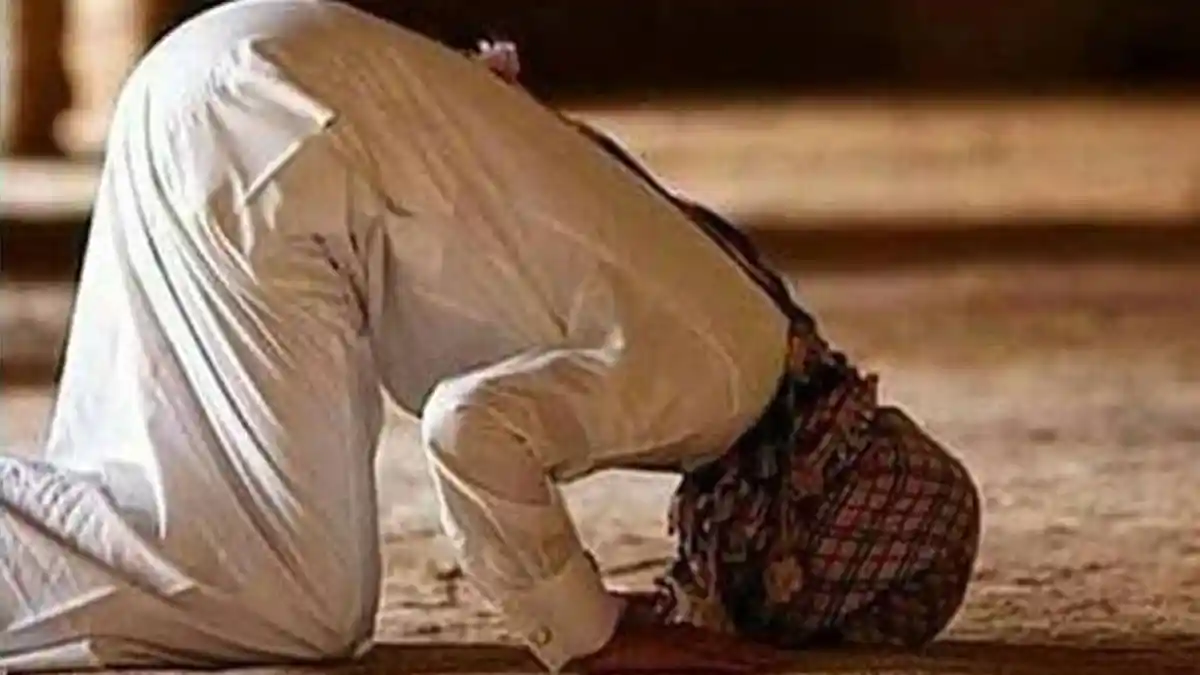 INI Dua Keutamaan Sholat Tahajud Menurut Syekh Ali Jaber