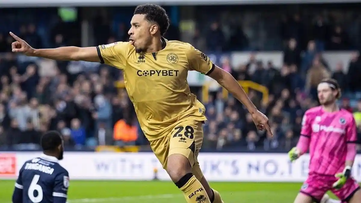 Prediksi Skor  Queens Park Rangers vs Hull City  di Championship Kick Off  22.00 WIB