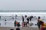pantai-barat-pangandaran-hari-ini.jpg