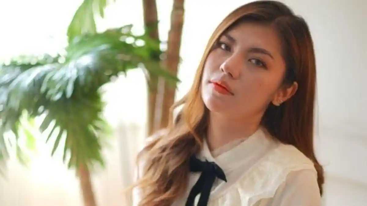 Julia Vio Eksplor Genre Musik di Single 'Ghosting (Kamu Dimana)'