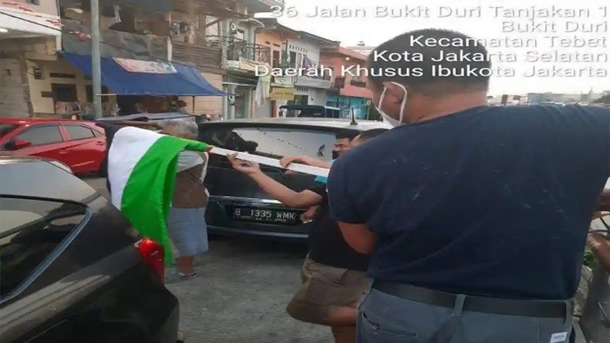 Warga Kibarkan Bendera Palestina Jelang HUT RI, Polisi Ambil Langkah Persuasif