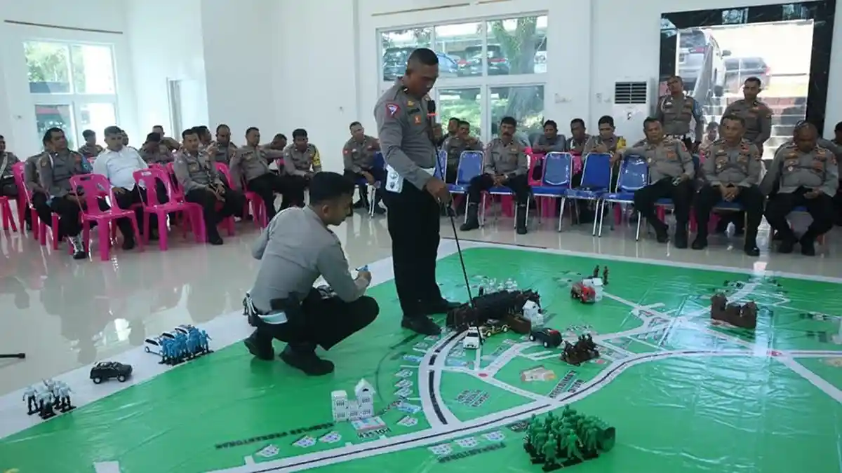 Polres Aceh Besar Kerahkan 400 Personel Amankan Pilkada, Gelar Tactical Floor Game