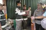 Operasi Pekat di Jatinegara Amankan 60 Botol Miras Hingga 235 Butir Obat Terlarang