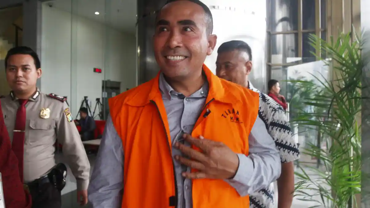 Bacakan Pleidoi,  Umar Samiun Sebut Berhasil Angkat Buton Sejajar Dengan Kabupaten Lain