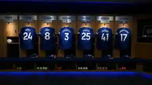 ruang-ganti-chelsea.jpg