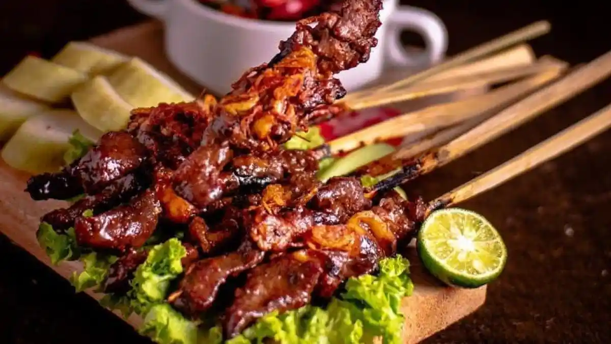 Wisata Kuliner Malam, Tujuh Warung Sate Kambing Paling Terkenal, Tips Hilangkan Bau Amis Daging