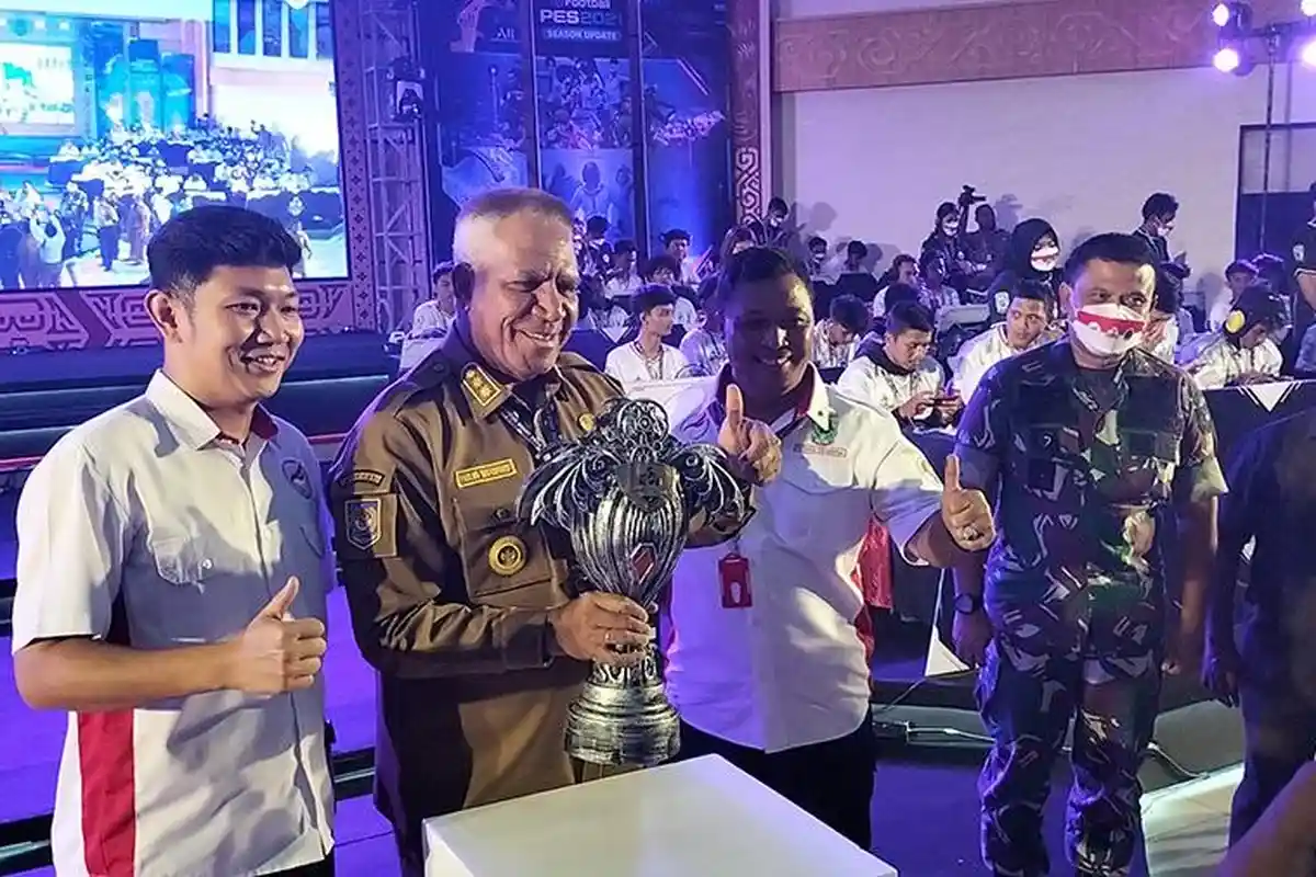 44 Tim Bersaing di Grand Final E-Sport Piala Gubernur Papua Barat 2022