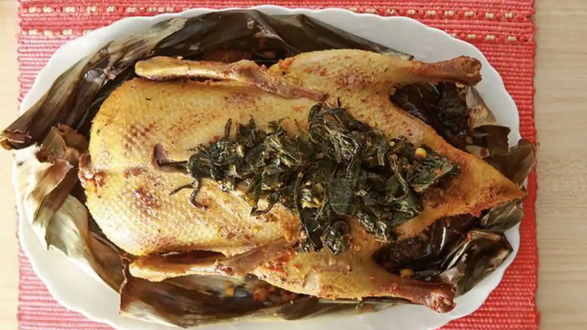 Menu Buka Puasa Bebek Betutu ala Bali, Bahan dan Cara Buat Bebek Betutu ala Bali