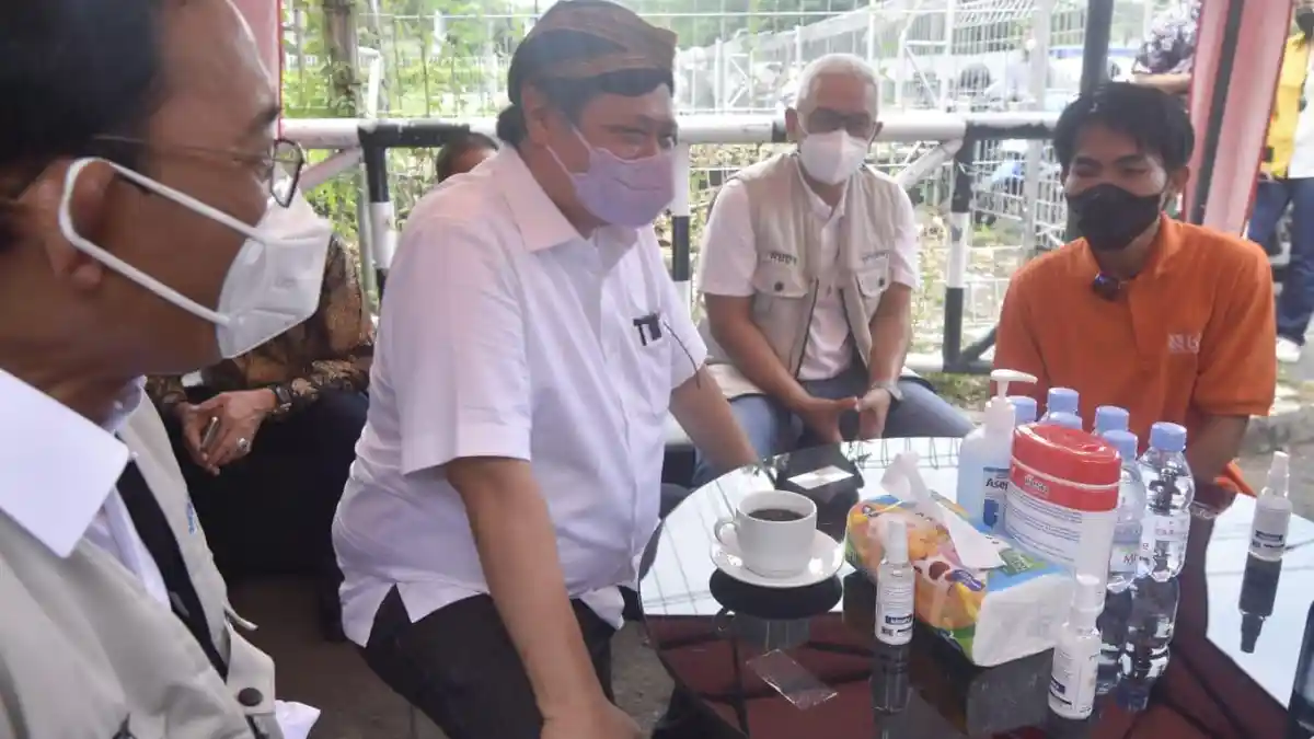 Menko Airlangga Kunjungi Usaha Alumni Prakerja di Yogyakarta