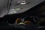 Terkuak, Ini Alasan Mengapa Lampu Kabin Pesawat Selalu Diredupkan Saat Take-off dan Landing