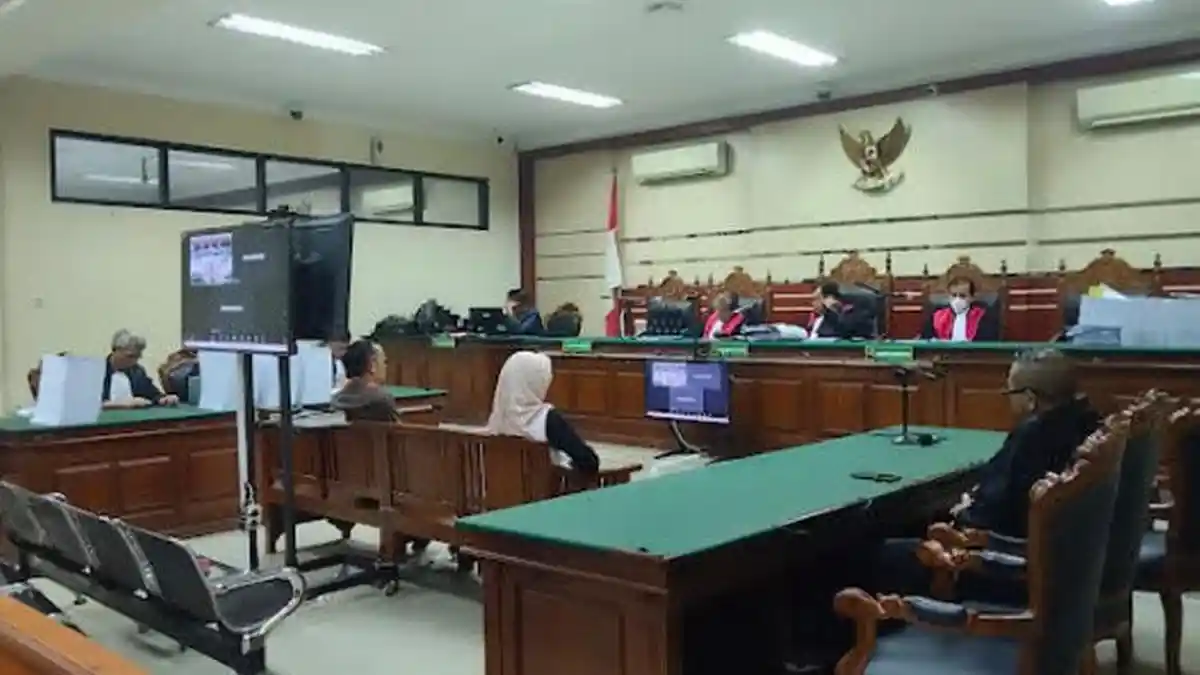 Vonis Ringan Eks Bupati Probolinggo Hasan Aminuddin Tuai Kecaman