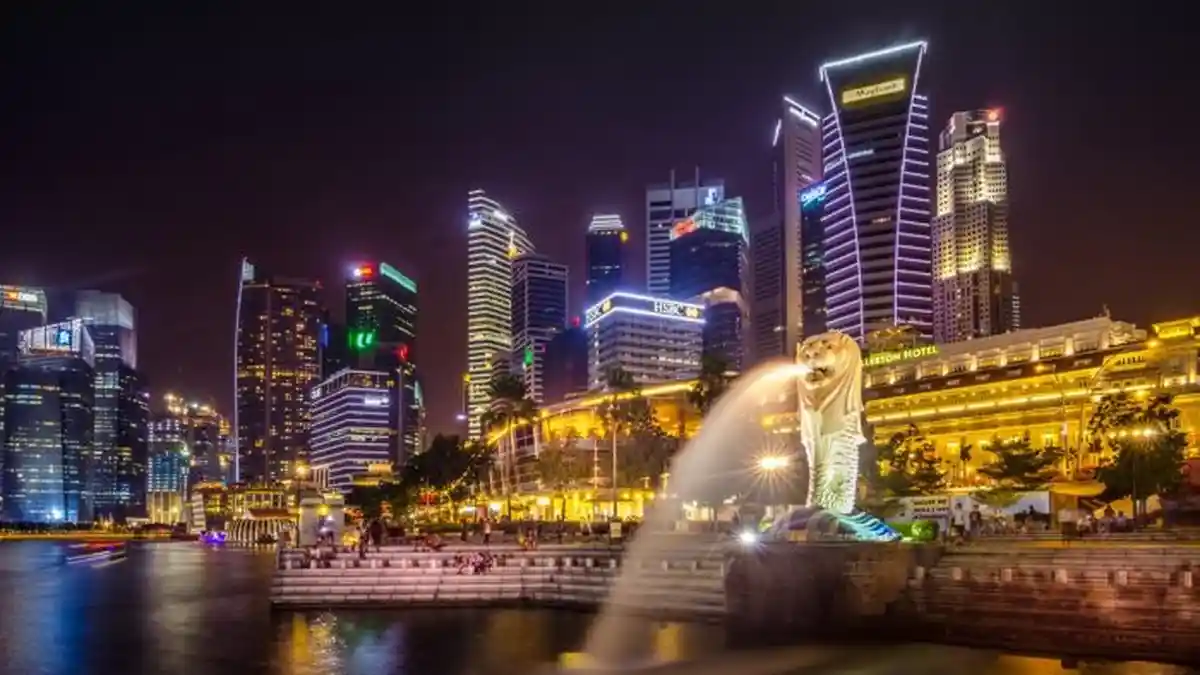 Fakta Unik di Singapura, Jangan Kaget Orang Berjalan Kaki dengan Cepat