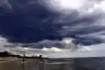 Waspada Cuaca Buruk