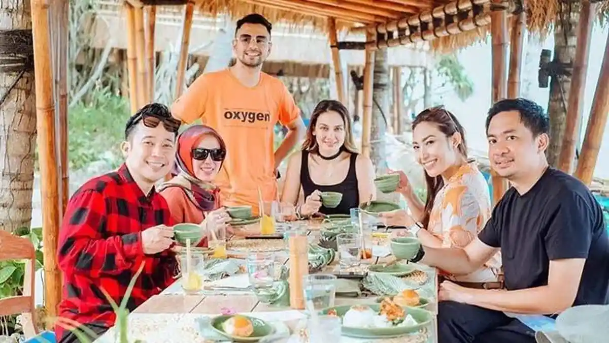 Luna Maya Gelar Pesta Gadis Jelang Pernikahannya, Ayu Dewi Sampai Geleng Kepala
