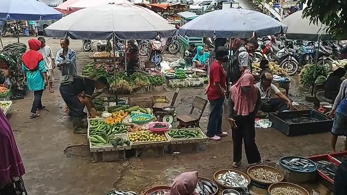 Pedagang Pasar Km 5 Menjerit Dampak Covid-19, Biasa Pagi-pagi Sudah Ramai Pembeli