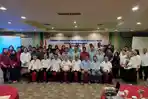 foto-bersama-usai-membuka-workshop.jpg