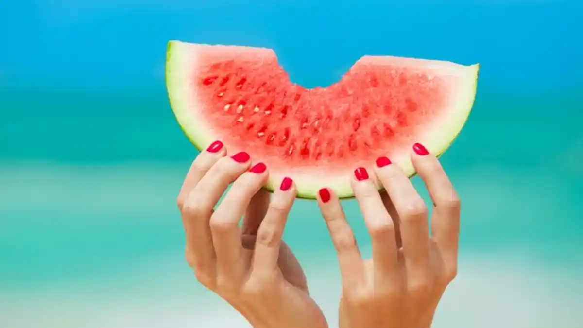 Anda Menderita Darah Tinggi? Komsumsi Saja 9 Buah ini