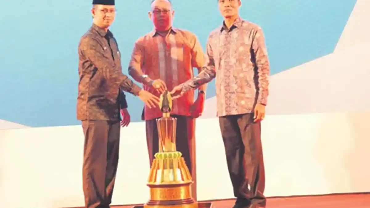 Kadisdik  tak Boleh Denda Siswa