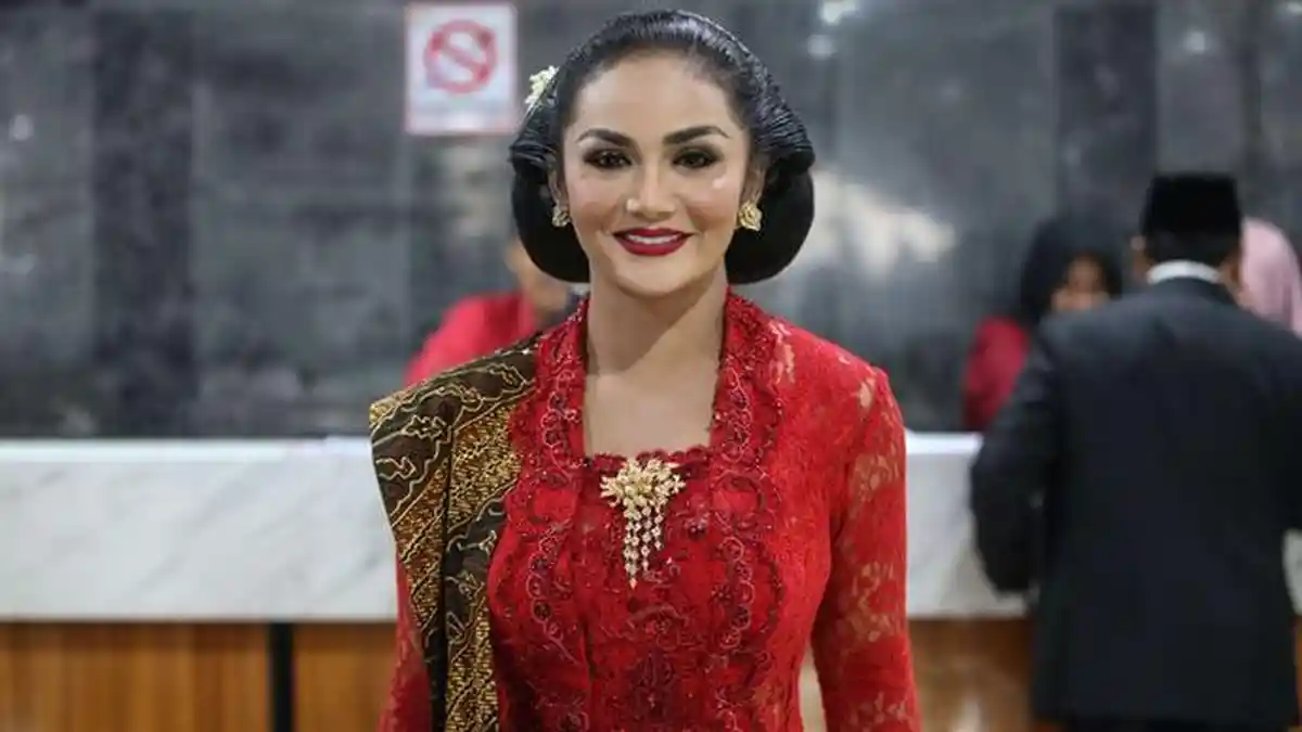 INI RESPON Istri dari Raul Lemos yang Tidak Lolos ke Senayan