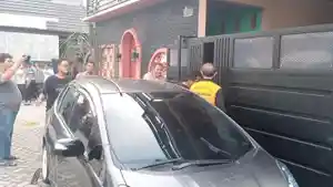 oknum-polisi-Polres-Nganjuk-terpergok-berselingkuh-dengan-ASN-Pemkab.jpg